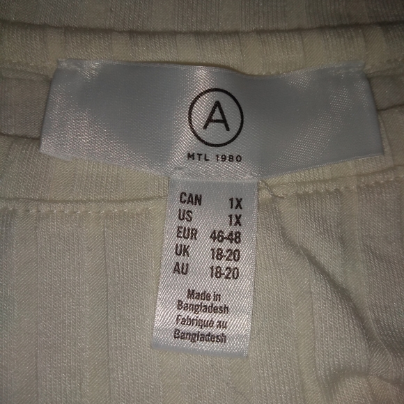 Addition Elle Women's Cream / Beige Long Sleeve Shirt, Size 1X, Ribbing - Picture 2 of 6